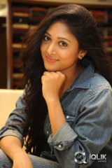 Sushma Raj On The Sets Of Maaya Movie